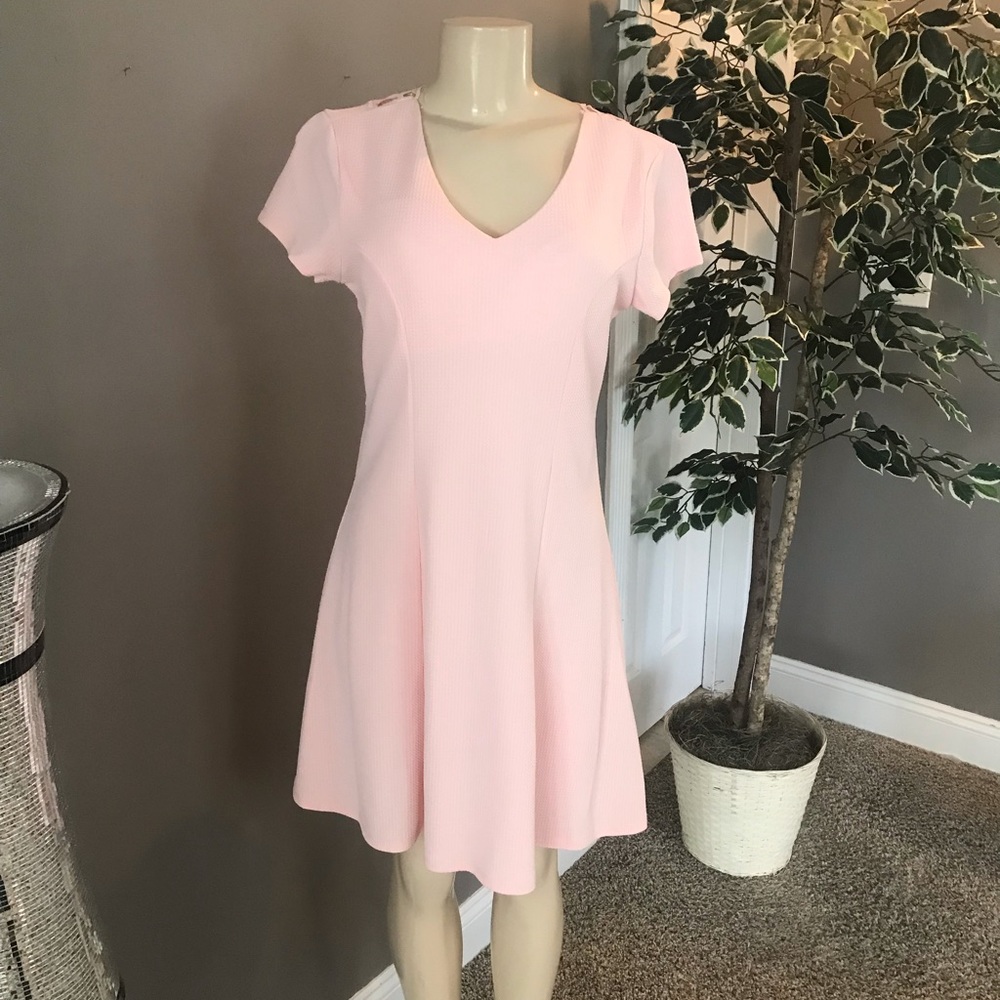 Women pink dress